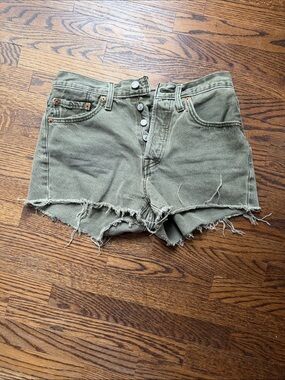 Levi’s 501 green Jean shorts